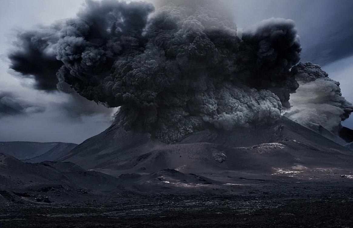 富士山火山最新动态，活动状况及影响分析