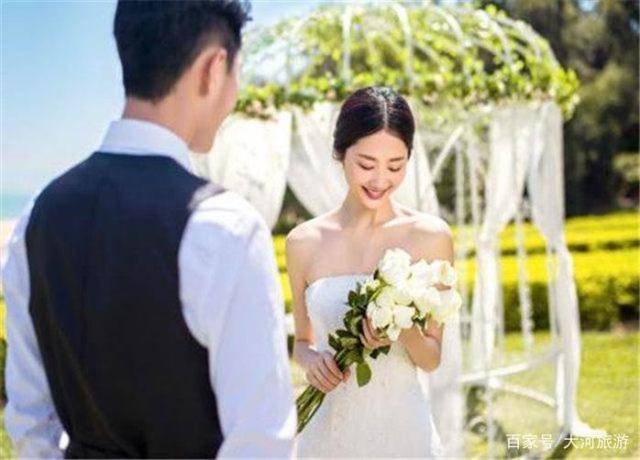 最新男女结婚年龄分析与探讨